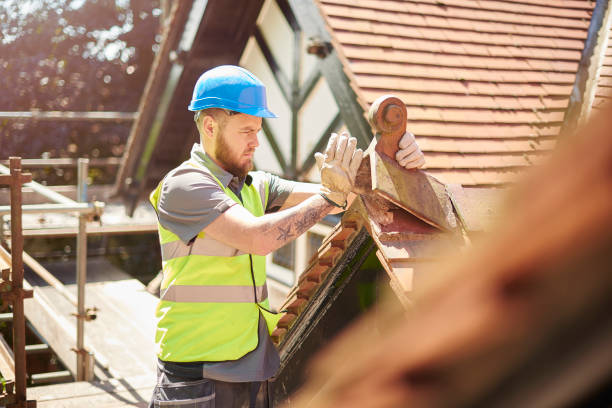 Best Emergency Roof Repair  in Fort Thompson, SD